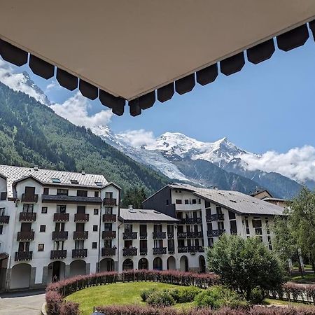 Central Spacious Flat With Private Parking Apartment Chamonix Exterior photo